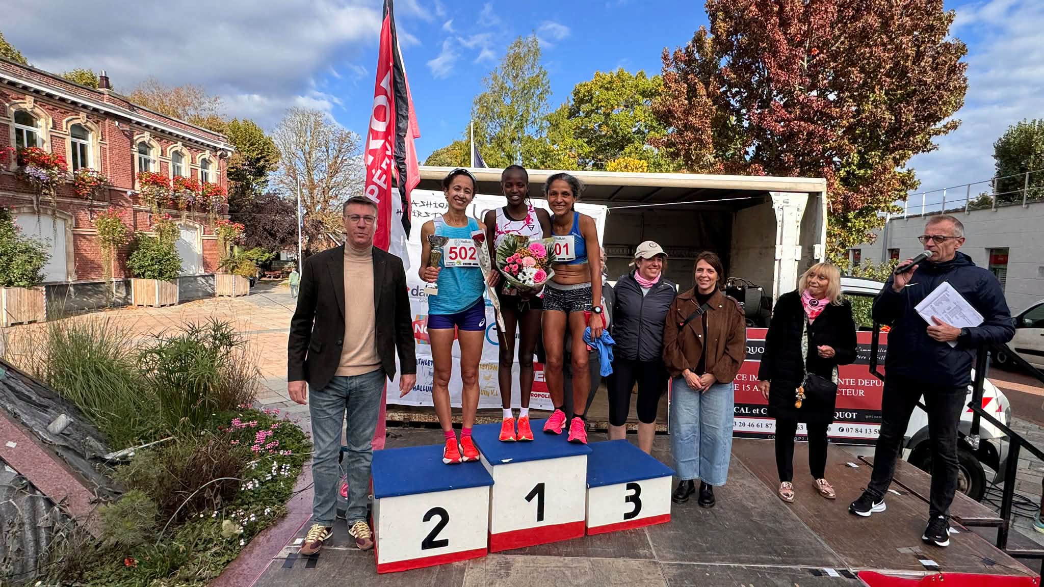 Foulees_2026_Podium_10kms_Feminin.jpeg